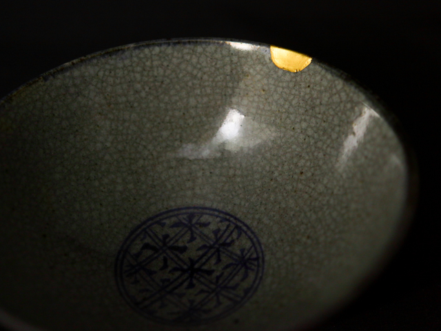 金継ぎ 堺市 修復 茶碗 割れ 修理 金粉