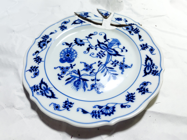 金継ぎ 堺市 修復 皿 割れ 修理 真鍮粉